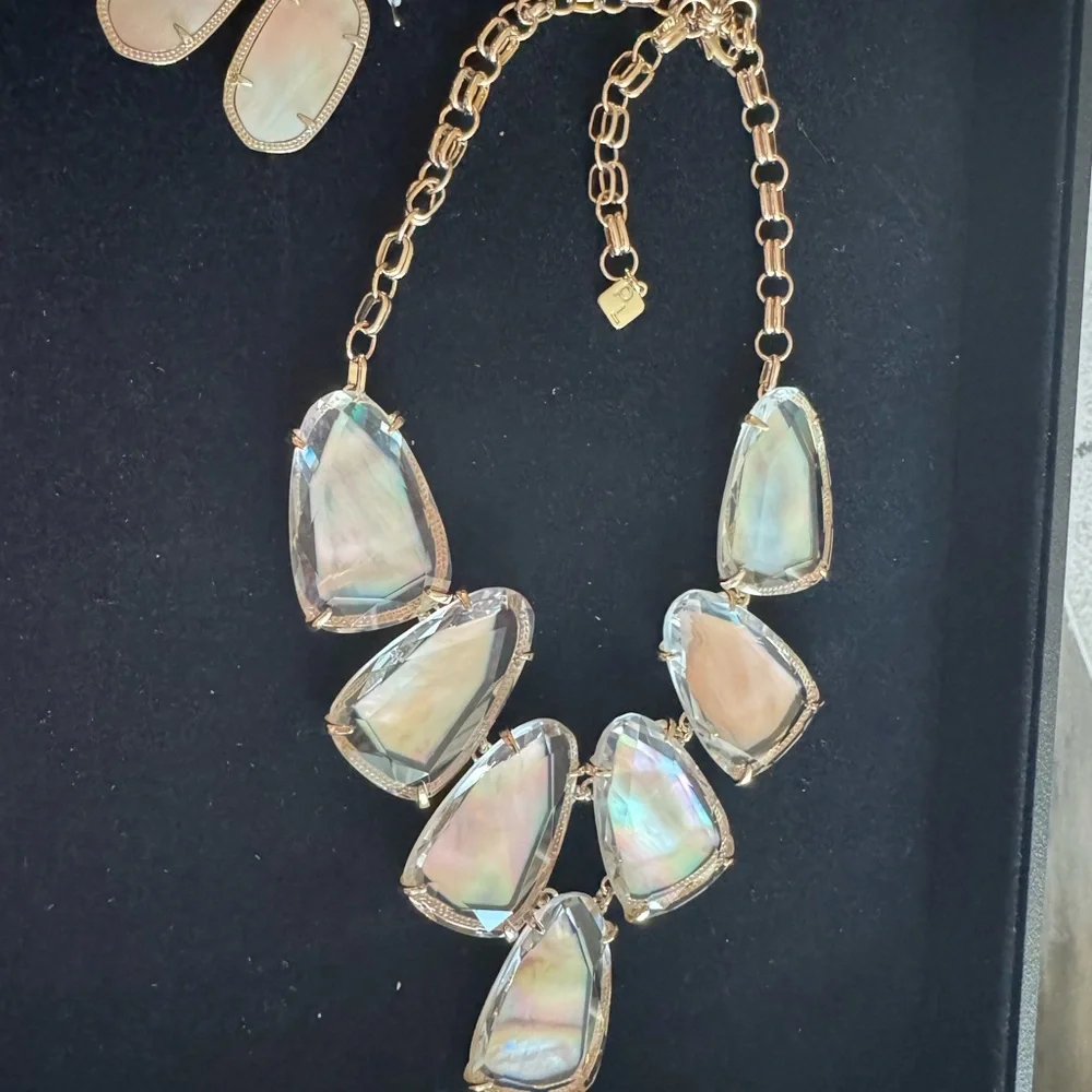 Elegant Gold and Beige Mother Pearl Iridescent Bib Necklace and Earring Set - Picture 5 of 8